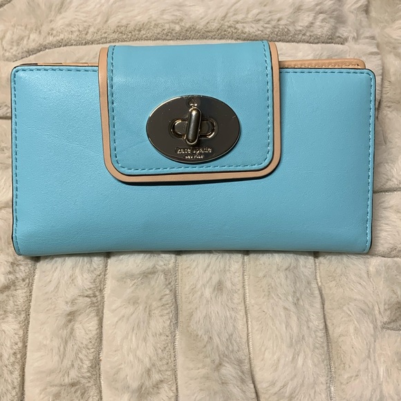 kate spade Handbags - Kate Spade Robin Blue Wallet